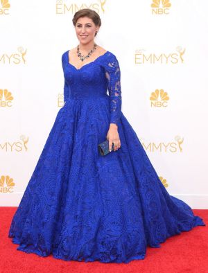 Mayim Bialik in Oliver Tolentino - Emmys 2014 red carpet photos.jpg